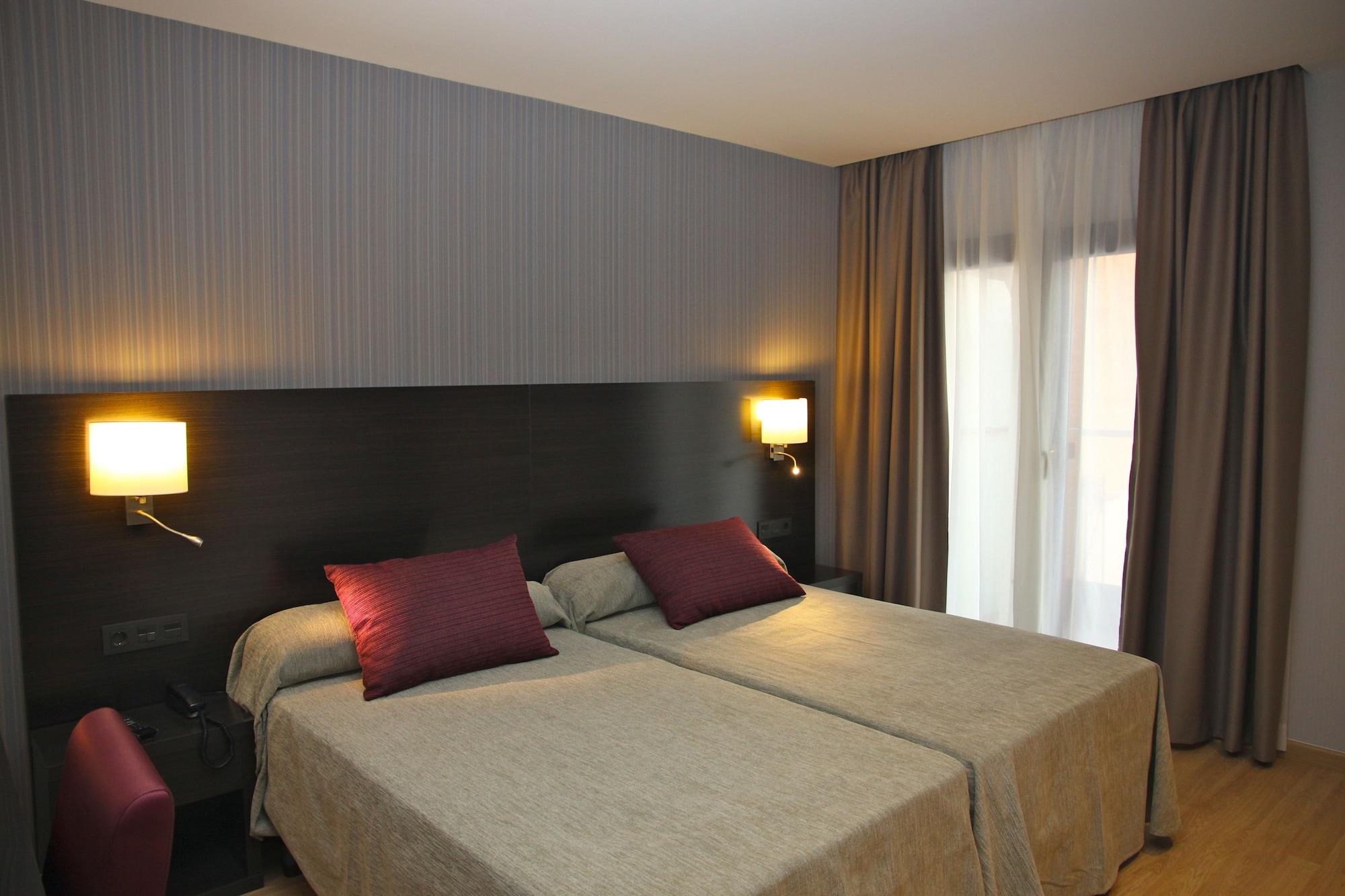 Hotel Petit Palau - Adults Only Blanes Exterior foto
