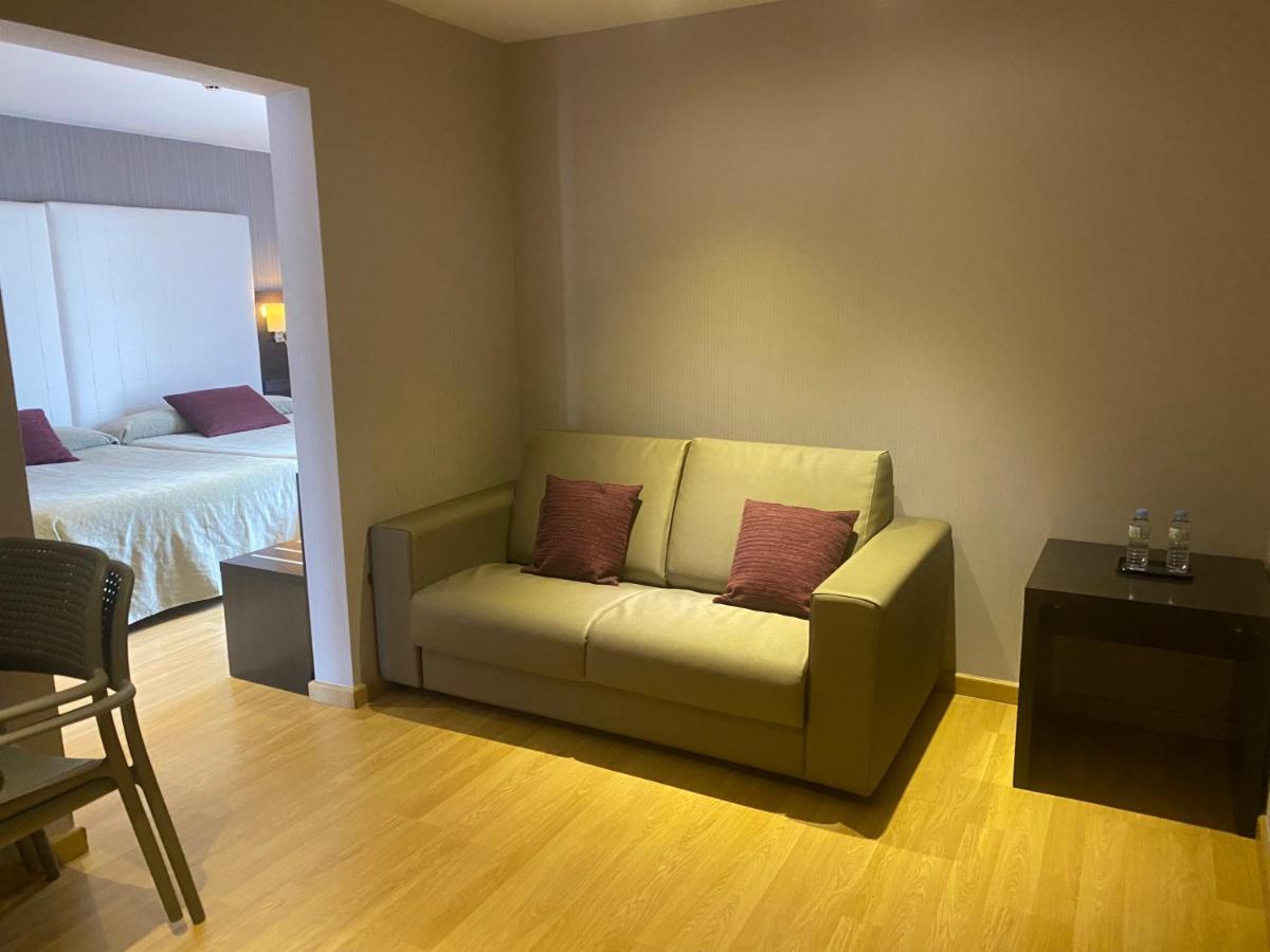 Hotel Petit Palau - Adults Only Blanes Exterior foto